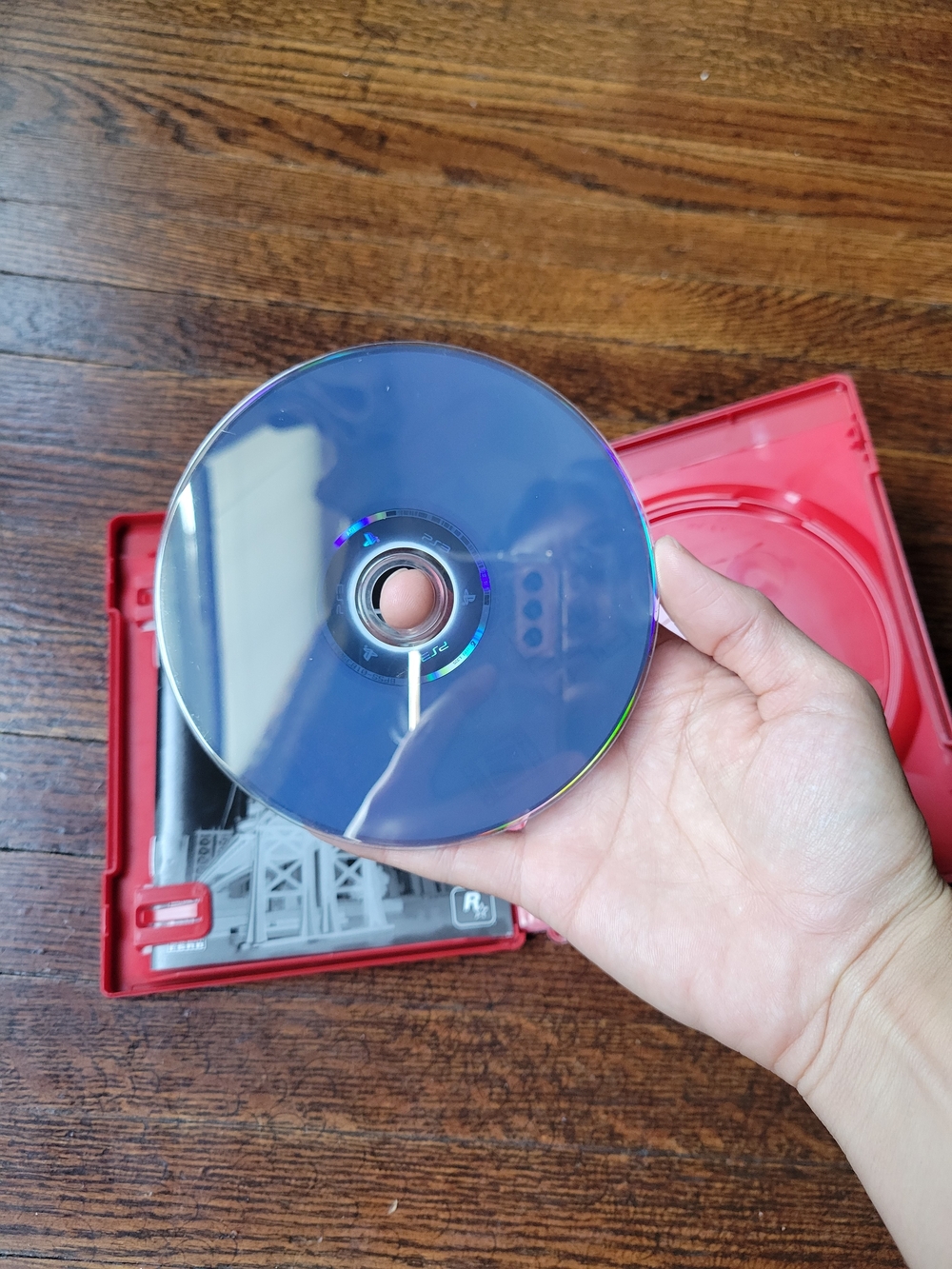 Sony PS3 Grand Theft Auto IV — Red Greatest Hits Game 2008 - Picture 11 of 13